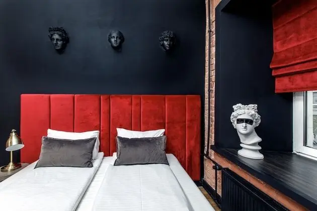 Standard Tek Büyük veya İki Ayrı Yataklı Oda