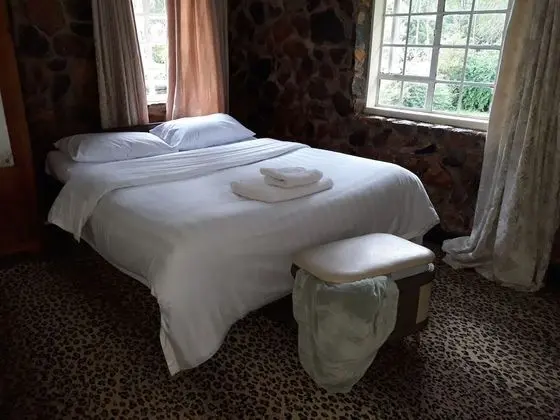 Kır Evi, Bahçe Manzaralı