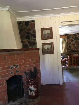 Kır Evi, Bahçe Manzaralı