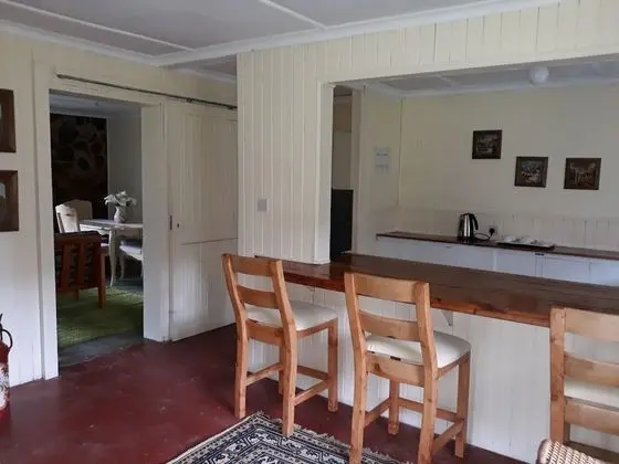 Kır Evi, Bahçe Manzaralı