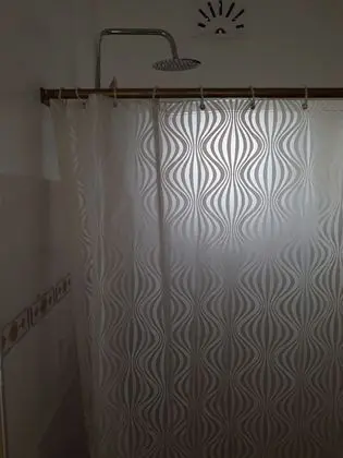 Kır Evi, Bahçe Manzaralı