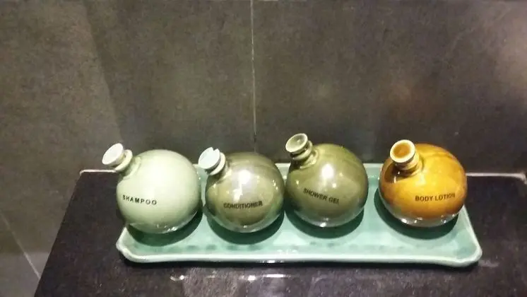 Deluxe Tek Büyük Yataklı Oda, Bahçe Manzaralı