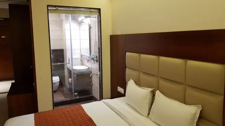 Premium Oda, 1 En Büyük (King) Boy Yatak, Park Manzaralı
