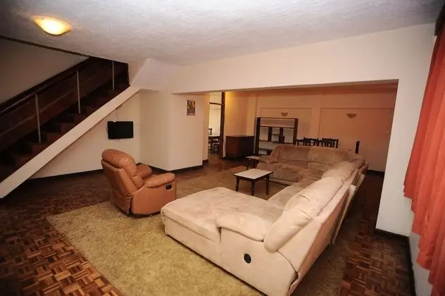 Çatı Katı Süiti (Penthouse)