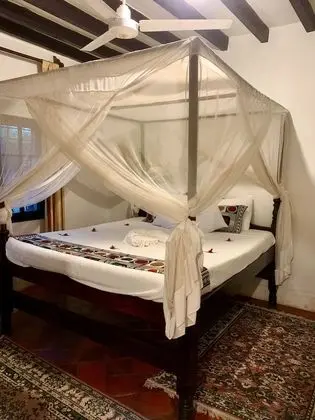 Standard Tek Büyük Yataklı Oda, 1 Büyük (Queen) Boy Yatak, Veranda, Havuz Manzaralı