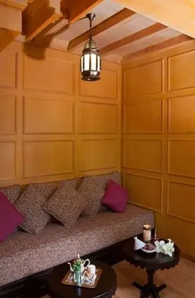 Senior Süit, Bahçe Manzaralı