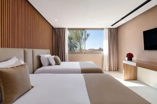 Premium Oda (2 Queen Beds, Garden View)