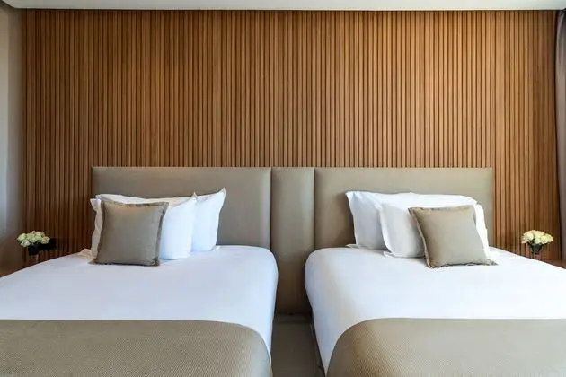 Premium Oda (2 Queen Beds, Garden View)