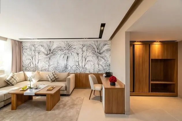 Premium Suite, 1 King Bed, Atlas Mountain View