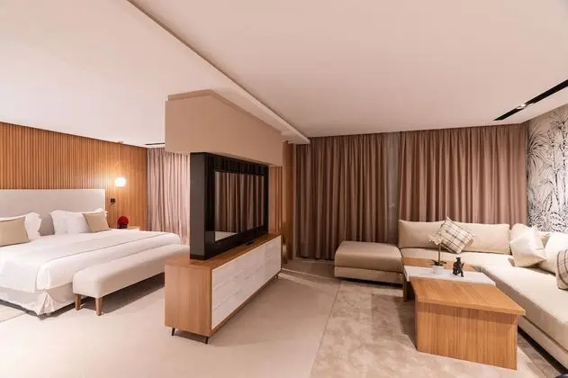 Premium Suite, 1 King Bed, Atlas Mountain View