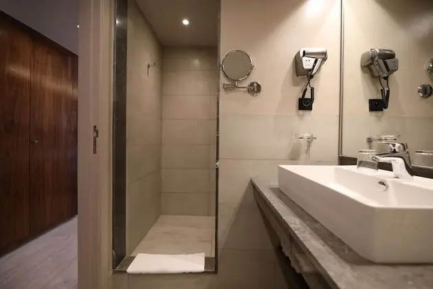 Superior Tek Kişilik Oda, Bahçe Manzaralı