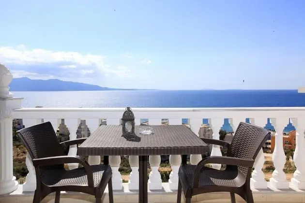 İki Ayrı Yataklı Oda, Deniz Manzaralı