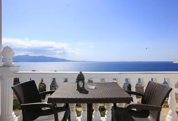 İki Ayrı Yataklı Oda, Deniz Manzaralı