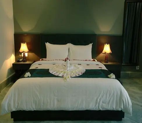 Deluxe Tek Büyük Yataklı Oda, Dağ Manzaralı