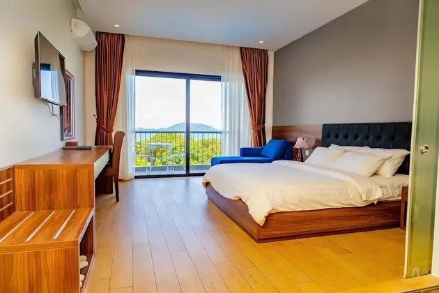 Deluxe Tek Büyük Yataklı Oda, Deniz Manzaralı
