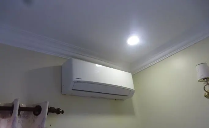 Air Con One Bed