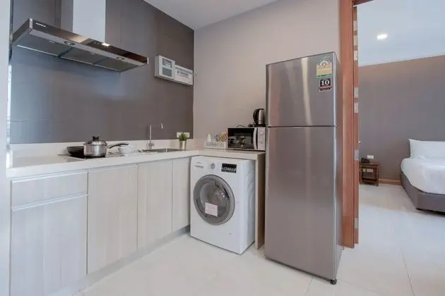 Deluxe King Suite