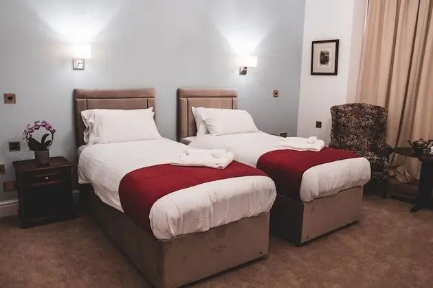 Comfort Tek Büyük veya İki Ayrı Yataklı Oda