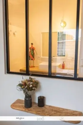 Deluxe Tek Büyük Yataklı Oda, 1 Büyük (Queen) Boy Yatak (E)