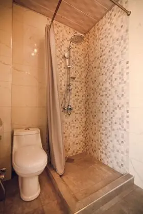 Basic Tek Büyük Yataklı Oda
