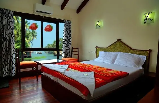 Deluxe Kır Evi, Göl Manzaralı