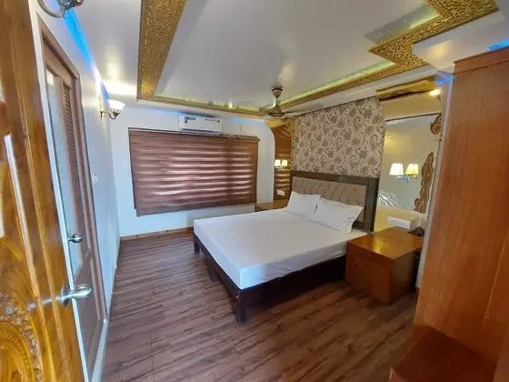 Premium Tek Büyük Yataklı Oda, Göl Manzaralı