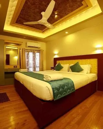 Premium Tek Büyük Yataklı Oda, Göl Manzaralı