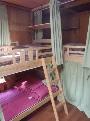 Ortak Ranzalı Oda, Karma Ranzalı Oda (Bunk Bed)