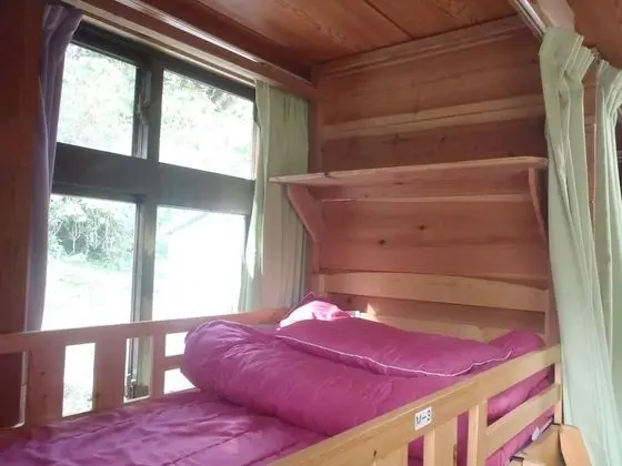 Ortak Ranzalı Oda, Karma Ranzalı Oda (Bunk Bed)