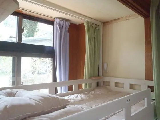 Ortak Ranzalı Oda, Sadece kadınlar için (Bunk Bed)