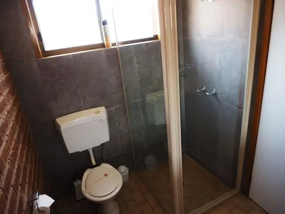 Comfort Üç Kişilik Oda, Banyolu/Duşlu