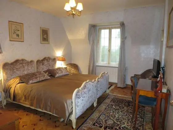 Romantic İki Ayrı Yataklı Oda (Douce France)