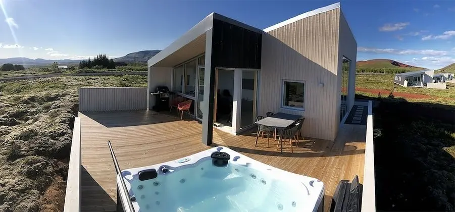 Superior Cottage, 2 Bedrooms, 2 Bathrooms, Hot Tub