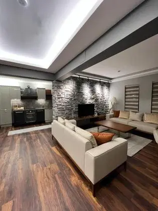Villa, Bahçe Manzaralı, Verandalı