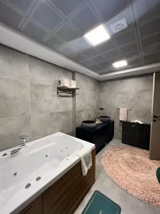 Villa, Bahçe Manzaralı, Verandalı