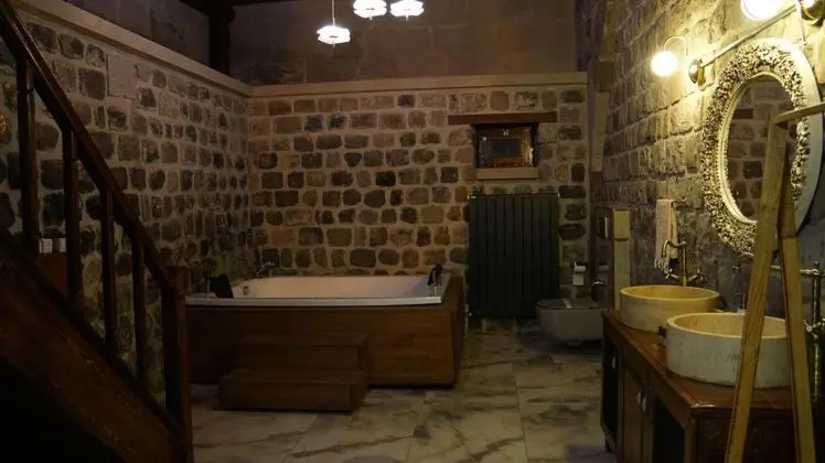 Deluxe Oda Türk Hamamlı, Bahçe Manzaralı, Jakuzili (2 Kişilik)