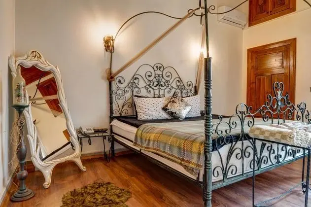 Standart Oda, Bahçe Manzaralı, Bahçe Katı