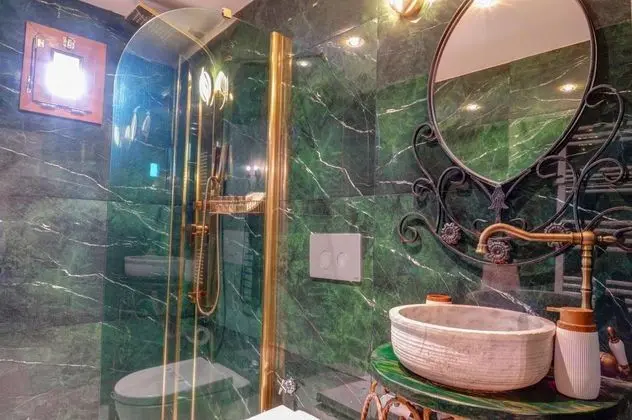 Standart Oda, Bahçe Manzaralı, Bahçe Katı