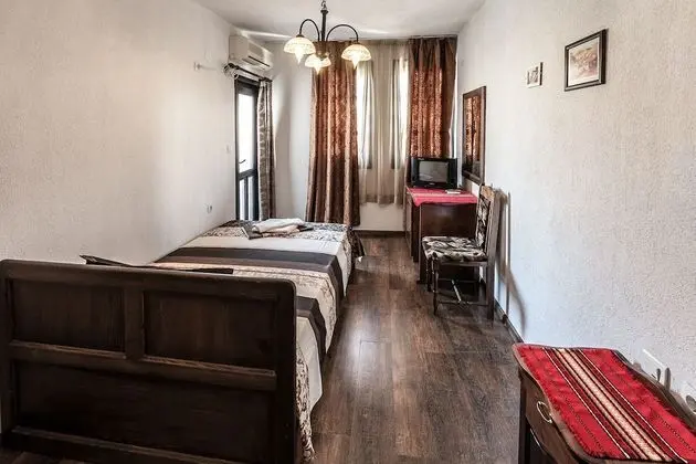 Traditional Tek Kişilik Oda