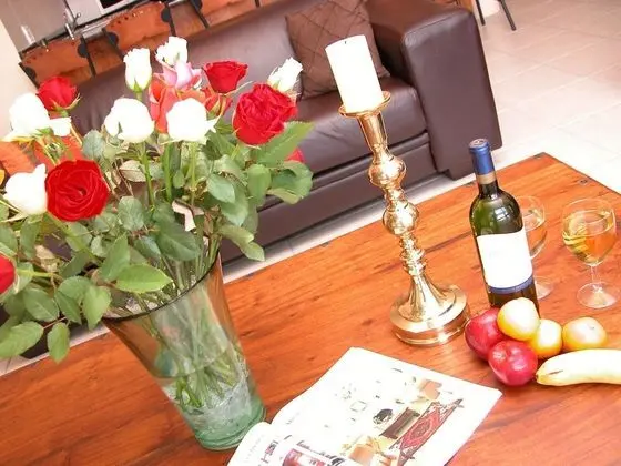 Luxury Garden View Apartment