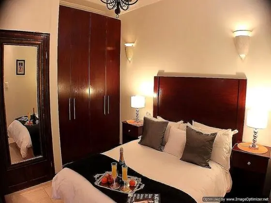 Spacious City View Apartment