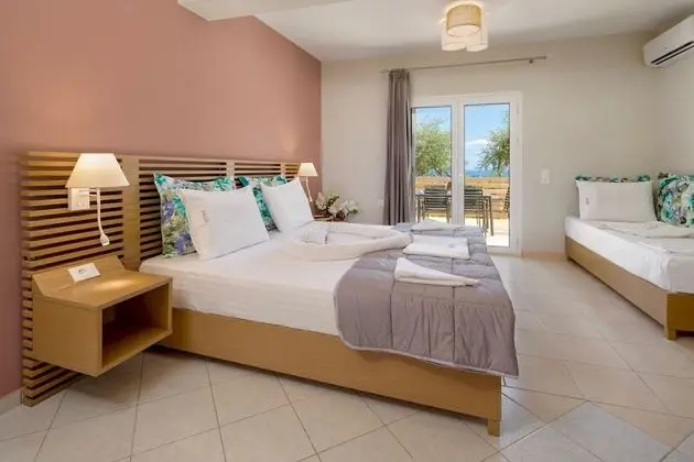 Superior Villa, 3 Yatak Odası, Kişiye Özel Havuzlu
