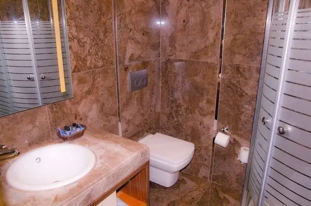 Deluxe İki Ayrı Yataklı Oda
