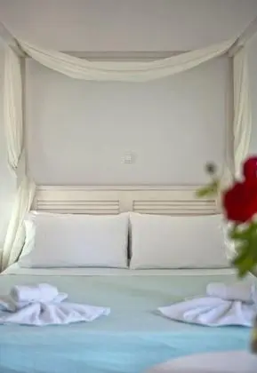 Üç Kişilik Oda