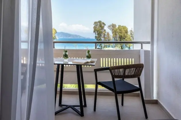 Superior Tek Büyük veya İki Ayrı Yataklı Oda, Deniz Manzaralı