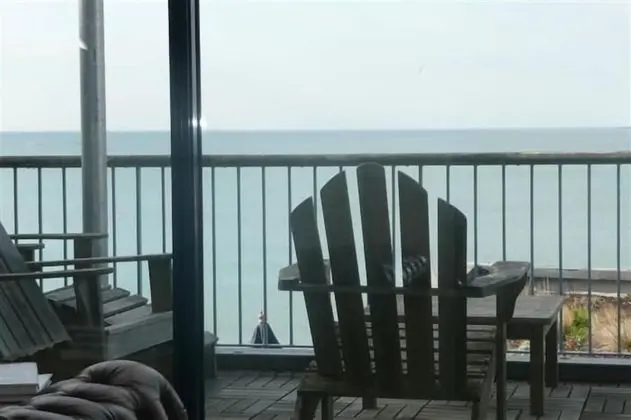 Tek Büyük Yataklı Oda, Teras