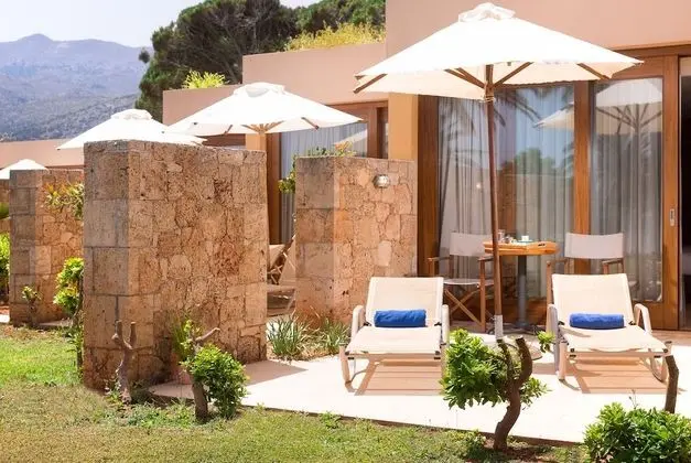 Superior Bungalow, Mountain / Garden View