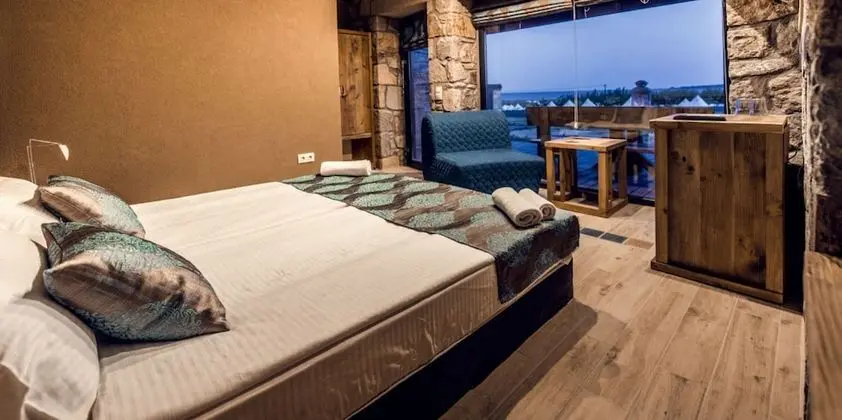 Deluxe Tek Büyük veya İki Ayrı Yataklı Oda, 1 Yatak Odası, Deniz Manzaralı