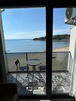 Çift Kişilik, Deniz Manzaralı, Balkonlu