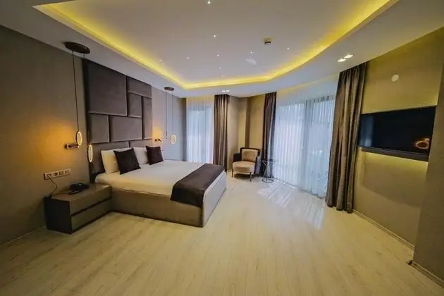 Prime Rooms, Havuz veya Bahçe Manzaralı, Balkonlu